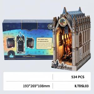 Vente en gros usine : Kit <span class=keywords><strong>de</strong></span> maison miniature 3D en bois Cathédrale <span class=keywords><strong>de</strong></span> <span class=keywords><strong>Poudlard</strong></span>, maison <span class=keywords><strong>de</strong></span> poupée en bois Book Nook et collection d'objets décoratifs - Product Image 4