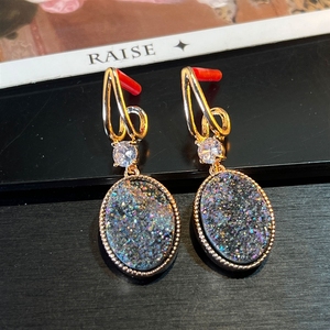 Bijoux en Cristal Naturel, Zircon Micro-incrusté, Goutte d'Eau Tendance, Design Haut de Gamme et de Niche, Best-seller Transfrontalier - Product Image 3