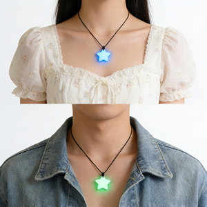 Colliers pentagramme luminescents pour femmes et hommes, pierre lumineuse, étoile porte-bonheur, collier de couple, cadeaux pour étudiants - Product Image 3