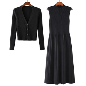 2024 Lente Nieuwe Aankomst Mode Slim Fit Lange Jurk En Lange Mouw V-Hals Oversized Losse Trui Jas Set - Product Image 3