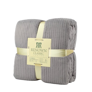 Bestseller Wohndekor Hotel Camping Zubehör Einfarbige Charakteristische Flanell-Streifendecke 100% Polyester Gewebt Maschinenwaschbar Größe - Product Image 1