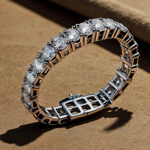 สร้อยข้อมือเพชรแท้ทรงเทนนิส ทองคำ 18k สีเหลือง เครื่องประดับชั้นดี น้ำหนักรวม 3 กะรัต ความใส VVS1 ได้รับการรับรองจาก GIA ดีไซน์คลาสสิก หรูหรา - Product Image 3