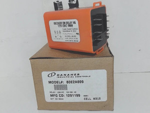 Contrôleurs PLC Relais <span class=keywords><strong>Temporis</strong></span> 80E2A699 120V Signal 50/60Hz 4Min - Neuf avec Garantie - Product Image 1