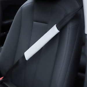 Coussin de protection pour ceinture de sécurité de voiture, en tissu doux et confortable, anti-pression, pour utilisation automobile - Product Image 3
