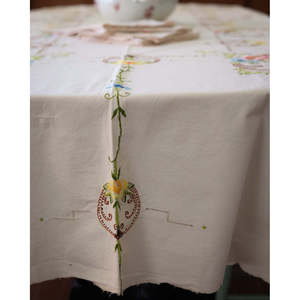 Mantel de Jacquard de Algodón con Bordado Colorido y 12 Servilletas, Mantel Rectangular de Tela No Tejida de Marca para Hoteles - Product Image 5
