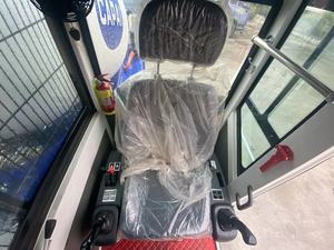 Camion malaxeur à béton autochargeur CAPAI KPM4.2 4.2 M3 à haut rendement avec moteur PLC, pompe 91KW, garantie 1 an - Product Image 4