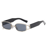 Nouvelles Lunettes de Soleil Femme 2026 Tendance Rétro avec Boucle Métallique Décorative, Monture Épaisse, Style Urbain Chic, Haute Qualité