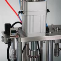 Machine de remplissage automatique d'aérosol de valve de sac sur la norme CE