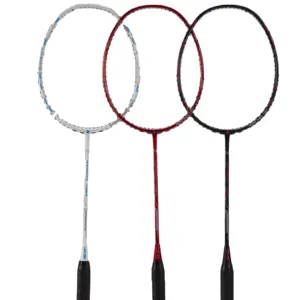 Qualità a buon mercato in fibra di carbonio rapidità tigre 680 racchetta da Badminton bianca personalizzata per la partita di allenamento amatoriale