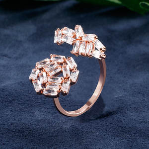 RAKOL RP2002 Exclusivo Rose/18K Gold Fancy Zircon Rectángulo Cluster CZ Anillo ajustable - Product Image 1