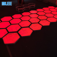 Jeu de lancer interactif personnalisable avec éclairage LED RGB et logiciel contrôlé par PC pour les défis de réaction sportifs en équipe