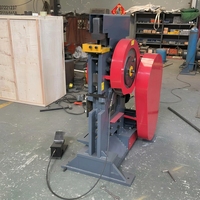 Machine de poinçonnage et de cisaillement combinée à haute efficacité, longueur de cisaillement 200 mm, 380 V, pour la fabrication de tôles en acier