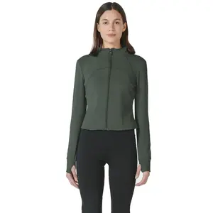 Chaqueta de Manga Larga Verde Militar, Ajustada y Cálida - Product Image 1