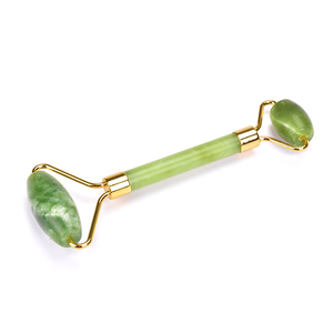 A granel de la venta directa de fábrica al por mayor flor verde cuerpo masajeador <span class=keywords><strong>cara</strong></span> jade rodillo con caja - Product Image 3