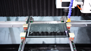 Macchina di sabbiatura <span class=keywords><strong>Laser</strong></span> a specchio lavorazione di vetro di perforazione e sabbiatura - Product Image 3