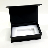 Boîte cadeau en carton noir avec fermeture magnétique, logo personnalisé, luxe, faite à la main, avec insert en mousse EVA