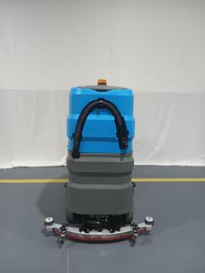 Nettoyeur de sols industriel CleanFloor, robot de nettoyage automatique des rues, fournisseur de balayeuses de sols, balayeuse de sols routière à conducteur embarqué - Product Image 1