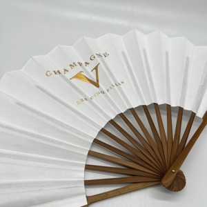 Éventail à main en bambou, tissu doré à la feuille d'or, logo personnalisé, style chinois traditionnel, haut de gamme, vintage original - Product Image 4