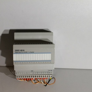 Módulo de Entrada 200CIB16 para PLC - Product Image 1