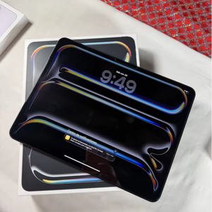 แท็บเล็ตกันกระแทกสำหรับมืออาชีพด้านกีฬา รุ่น Pro 13 นิ้ว ปี 2025 ใช้หน่วยประมวลผล M5 แรม 16GB ระบบปฏิบัติการ 26 รองรับ 5G Wi-Fi - Product Image 1