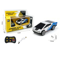 Vente en gros de voitures miniatures RC à l'échelle 1:64 en alliage, voitures de drift miniatures en métal, camionnettes cyberpunk télécommandées pour enfants