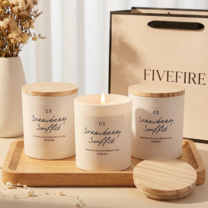 Juego de <span class=keywords><strong>Velas</strong></span> Aromáticas Personalizadas OEM, Etiqueta Privada, <span class=keywords><strong>Velas</strong></span> de Cera de Soya de Lujo en Frascos de Vidrio, Venta al <span class=keywords><strong>por</strong></span> <span class=keywords><strong>Mayor</strong></span>, Vela Blanca con Tapa de Madera - Product Image 2