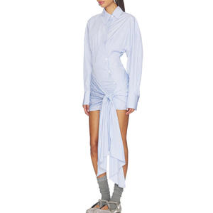 ชุดเดรสเชิ้ตผ้าฝ้ายลายทางแนวตั้งผูกโบว์สำหรับผู้หญิง กระดุมแถวเดียว ชายเสื้อไม่สมมาตร แขนยาว ทรงมินิ ระบายอากาศได้ดี ODM - Product Image 2