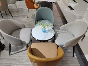 Chaise de salle à manger de style nordique chaise de salle à manger élégante et légère chaise de salle à manger en velours meubles de cuisine - Product Image 6