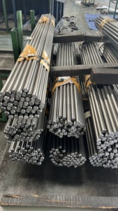 Barre d'<span class=keywords><strong>acier</strong></span> à roulement à faible teneur en carbone et au chrome GCr15, alliage ASTM SAE52100 AiSi, laminée à chaud, pour composants automobiles - Product Image 6
