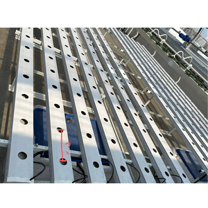 Système de culture hydroponique NFT bon marché Projet clé <span class=keywords><strong>en</strong></span> <span class=keywords><strong>main</strong></span> de légumes Green House Channel Square PVC Pipe Système hydroponique vertical - Product Image 1