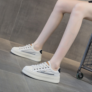 Zapatos deportivos casuales de mujer 2025 de primavera con puntera de concha, de cuero genuino, suela gruesa y boca poco profunda, ideales para caminar. - Product Image 3