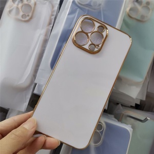 Étui de luxe plaqué pour Samsung S25 S24 S23 S22 A54 A53 A52 A34 A32 A72 A73 A23 A24 A33 A22 5G M32 A52 Coque de téléphone en silicone souple - Product Image 2