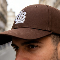 Casquette de baseball ajustable en coton à 6 panneaux avec logo brodé personnalisé de qualité supérieure pour la promotion de marque et le streetwear quotidien