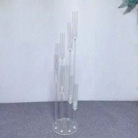 Nouvelle Arrivée Luxueux Bougeoirs Candélabre en Acrylique Moderne pour Décoration de Centre de Table de Mariage et Support Floral