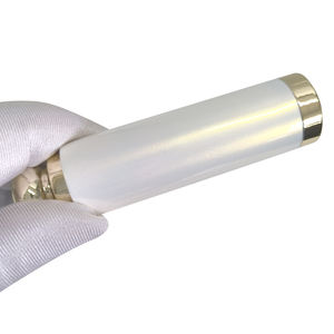 KH122 Lllusory Farbe Lippenstift Tube 12.1 Pearly White Round Leerer Lippenstift Behälter leere Lippen balsam Tube Custom ized Private Label - Product Image 5