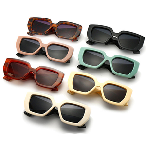2020 Vintage <span class=keywords><strong>Plaza</strong></span> moda <span class=keywords><strong>de</strong></span> <span class=keywords><strong>de</strong></span> las mujeres hombres famosos <span class=keywords><strong>de</strong></span> la marca <span class=keywords><strong>de</strong></span> lujo <span class=keywords><strong>de</strong></span> gran marco <span class=keywords><strong>de</strong></span> gafas <span class=keywords><strong>de</strong></span> sol para mujer UV400 - Product Image 3