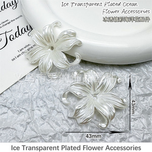 Perles acryliques en forme de pétale d'iris, 44mm, forme de fleur blanche, perles dispersées pour bricolage, matériel de décoration d'ornements faits à la main - Product Image 2