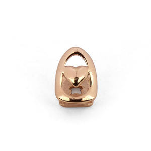 Nieuwe Trend Hiphop Punk Stijl Micro Holle Cz Custom Hartvormige Vriendelijke Koperen Gouden Plattingeth Grillz Cadeau Voor Vrouwen Mannen - Product Image 6