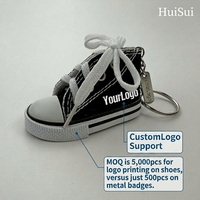 Gantungan Kunci Sepatu Mini Glitter Logo Kustom, Gantungan Kunci Sneaker Kanvas Kecil yang Dipersonalisasi untuk Hadiah Promosi