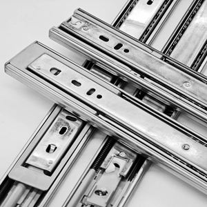 Diapositiva de cajón de <span class=keywords><strong>cierre</strong></span> <span class=keywords><strong>suave</strong></span> de extensión completa de 45mm de ancho, corredores de montaje lateral de <span class=keywords><strong>cierre</strong></span> <span class=keywords><strong>suave</strong></span>, canales telescópicos - Product Image 1