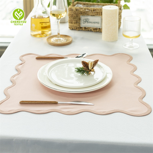 Vente en gros de napperons en coton bord brodé festonné salle à manger touche de charme napperons en coton nouvelles serviettes nouvelles serviettes en tissu - Product Image 1