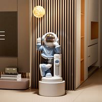 Résine créative faite à la main Art déco couloir d'astronaute écologique grands ornements au sol meuble TV vocal intelligent