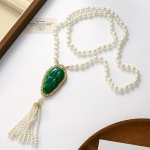 Guohaoshipin Pearl Tassel Necklace With Green And White Stone Pendant For Party Fashion Sweater Chain - Product Image 2