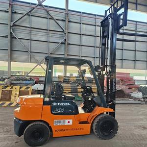Pengiriman Gratis Forklift Diesel Toyota 2.5Ton 3Ton 3.5Ton 5Ton 4X4 4WD Diesel Outdoor Semua Medan Kasar 3 Stage Mast Off Road - Product Image 3