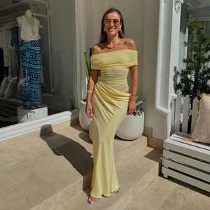 Robe maxi élégante à épaules dénudées en maille patchwork pour femmes, robe longue cintrée à la taille, robe de soirée sexy transparente - Product Image 1