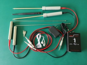 Nước Chống Lại Màn Hình LCD 30M Sâu Tìm Kiếm Long Range Gold Locator, EG-1000 Khai Thác Đất Sâu Máy Quét Đá Quý Vàng - Product Image 6