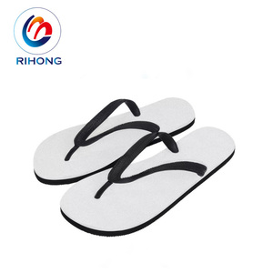 Prix de gros abordable Guangzhou Beach Custom Slipper Eva Rubber Designer Women Wedge Flip Flops - Product Image 2