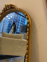 Miroir sur pied antique surdimensionné à fleurs décoratives pleine longueur