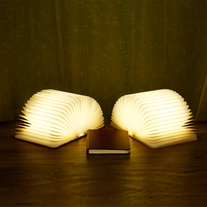 Di legno Della Copertura del Libro del LED A Forma di Libro di <span class=keywords><strong>Lettura</strong></span> Della <span class=keywords><strong>Lampada</strong></span> di Notte Luce del Libro Della <span class=keywords><strong>Lampada</strong></span> Bianco Caldo - Product Image 1