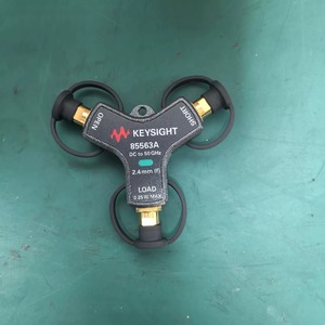 Keysight 85563a ชุดสอบเทียบเครื่องจักรกลแบบ3-in-1ถึง50 GHz 2.4มม. (F) - Product Image 1